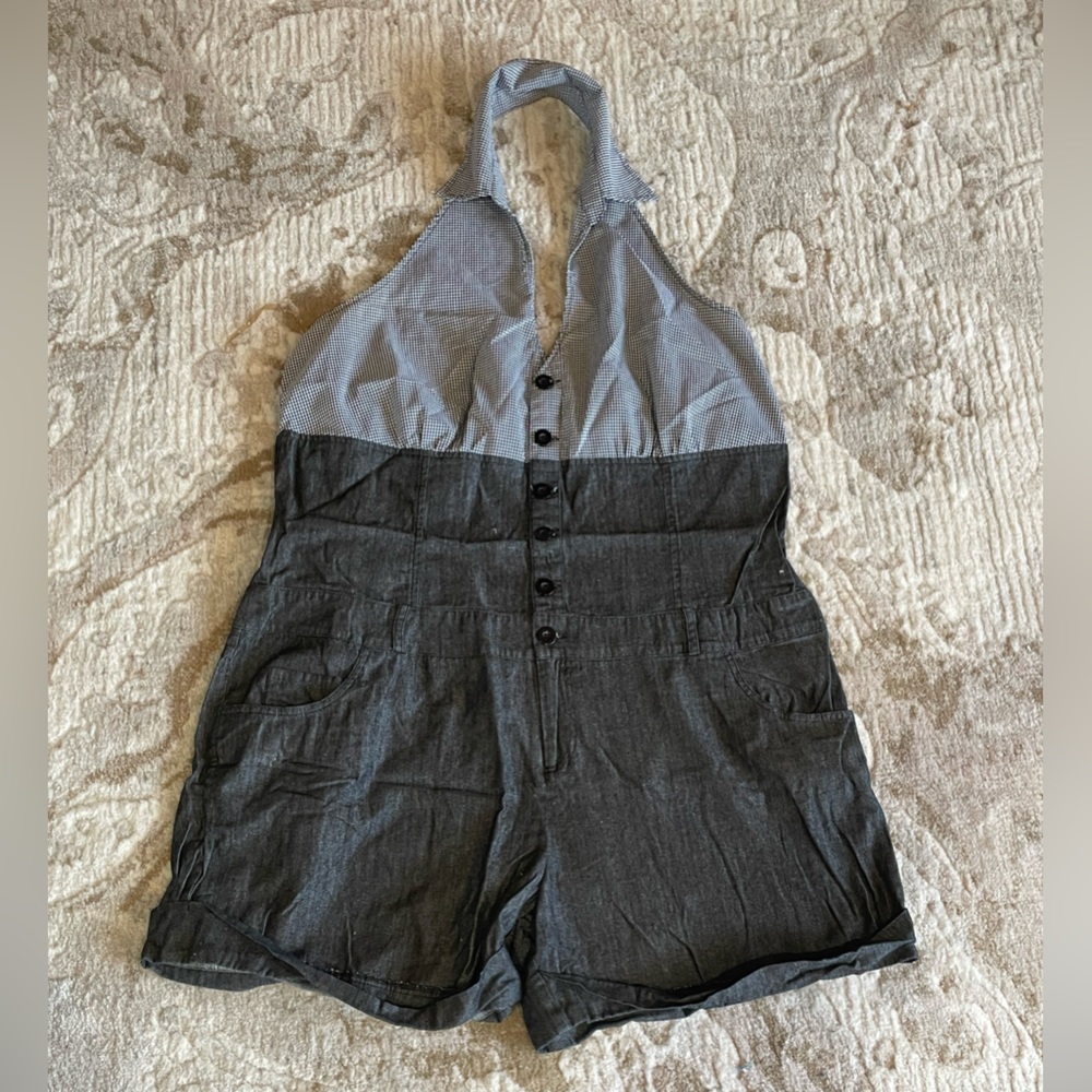 Shorts jumper